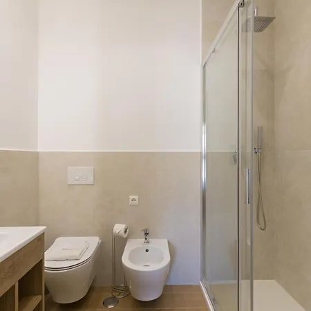Risorgimento 9 - 4* Roma