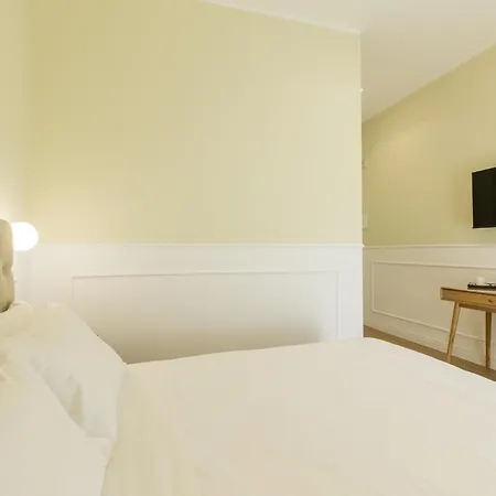 Risorgimento 9 - 4* Róma